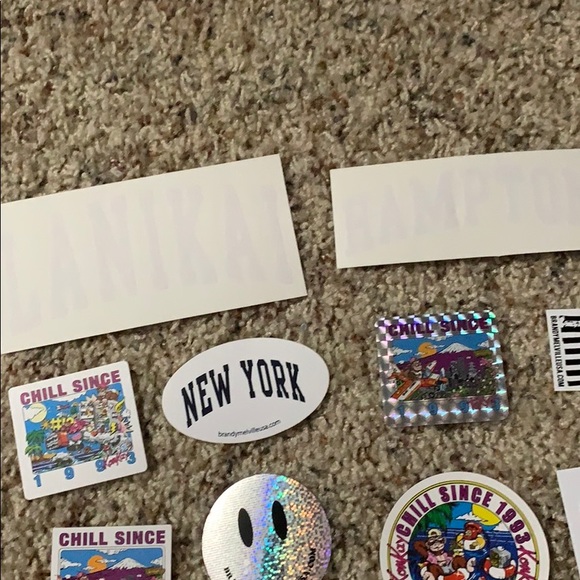 60 BRANDY MELVILLE STICKERS - Picture 3 of 6